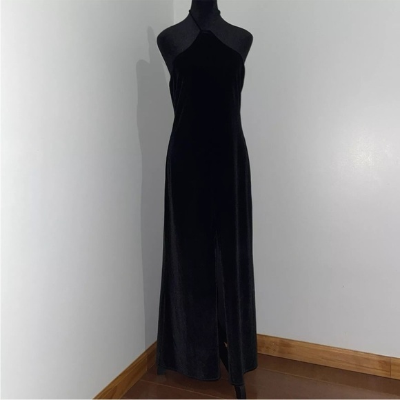 Reformation- Black Nyla Velvet Halter Dress Backless Thigh High Slit Size Large - Picture 3 of 15